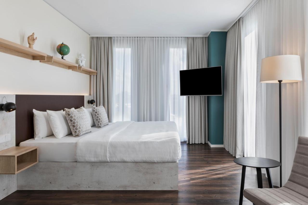 Stellaris Apartment Hotel Garching bei München Exteriör bild