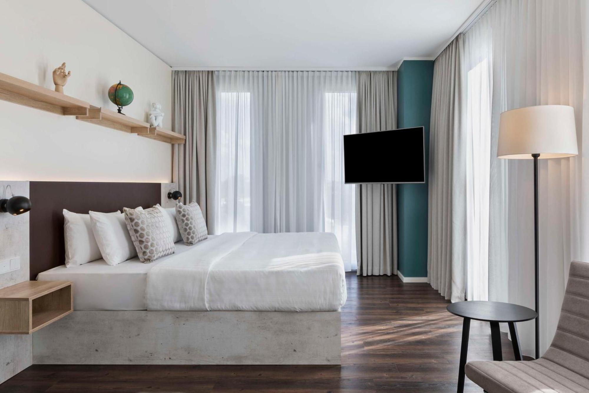 Stellaris Apartment Hotel Garching bei München Exteriör bild