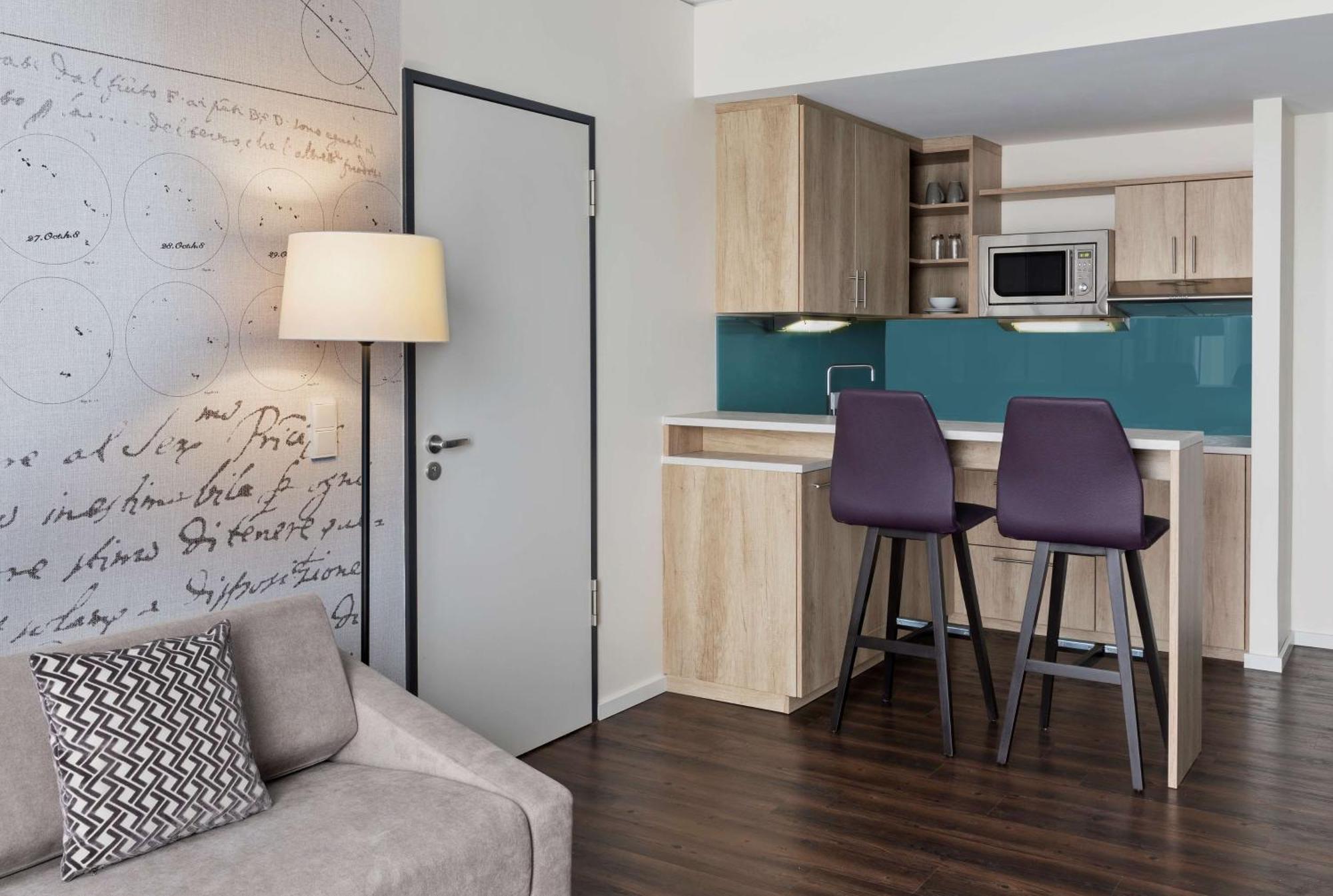 Stellaris Apartment Hotel Garching bei München Exteriör bild
