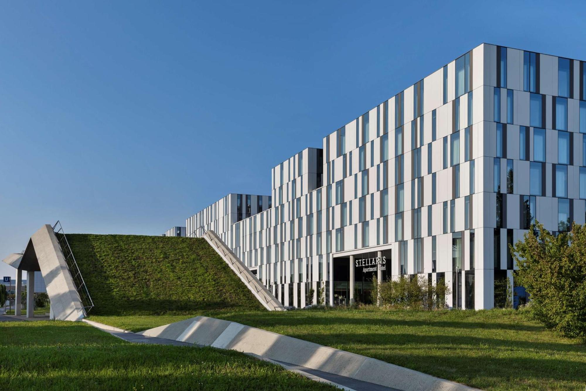 Stellaris Apartment Hotel Garching bei München Exteriör bild